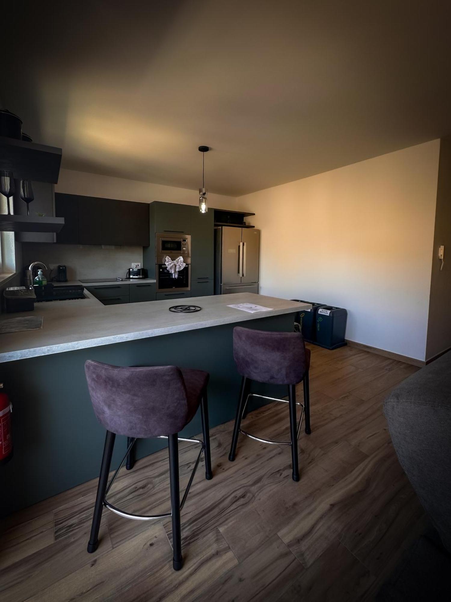 Camellia Luxury - 2 Bedroom *